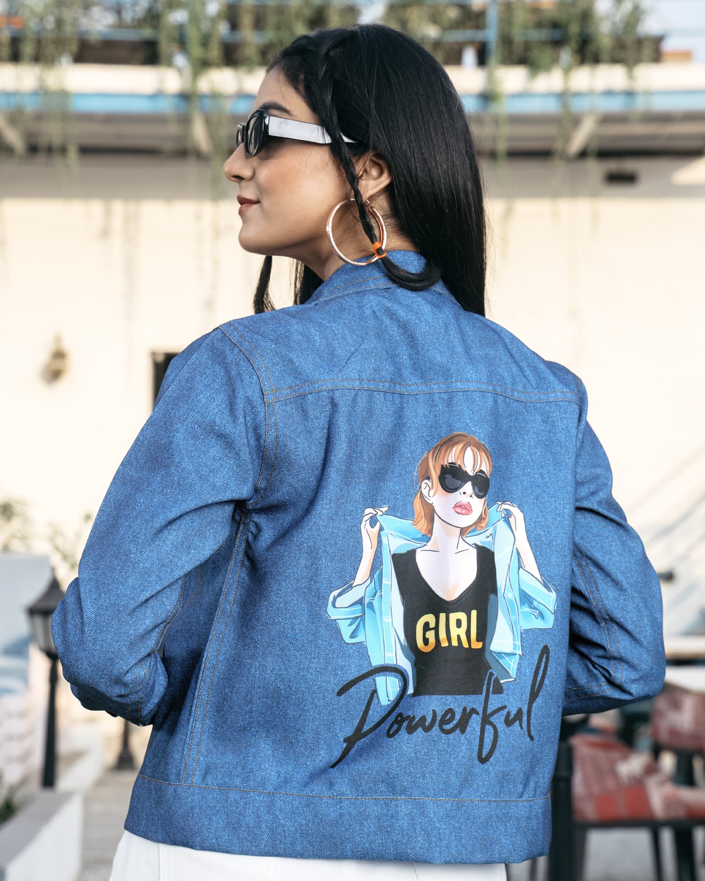 Quirky Queen Jacket: Women's Secret Weapon For Fashion World