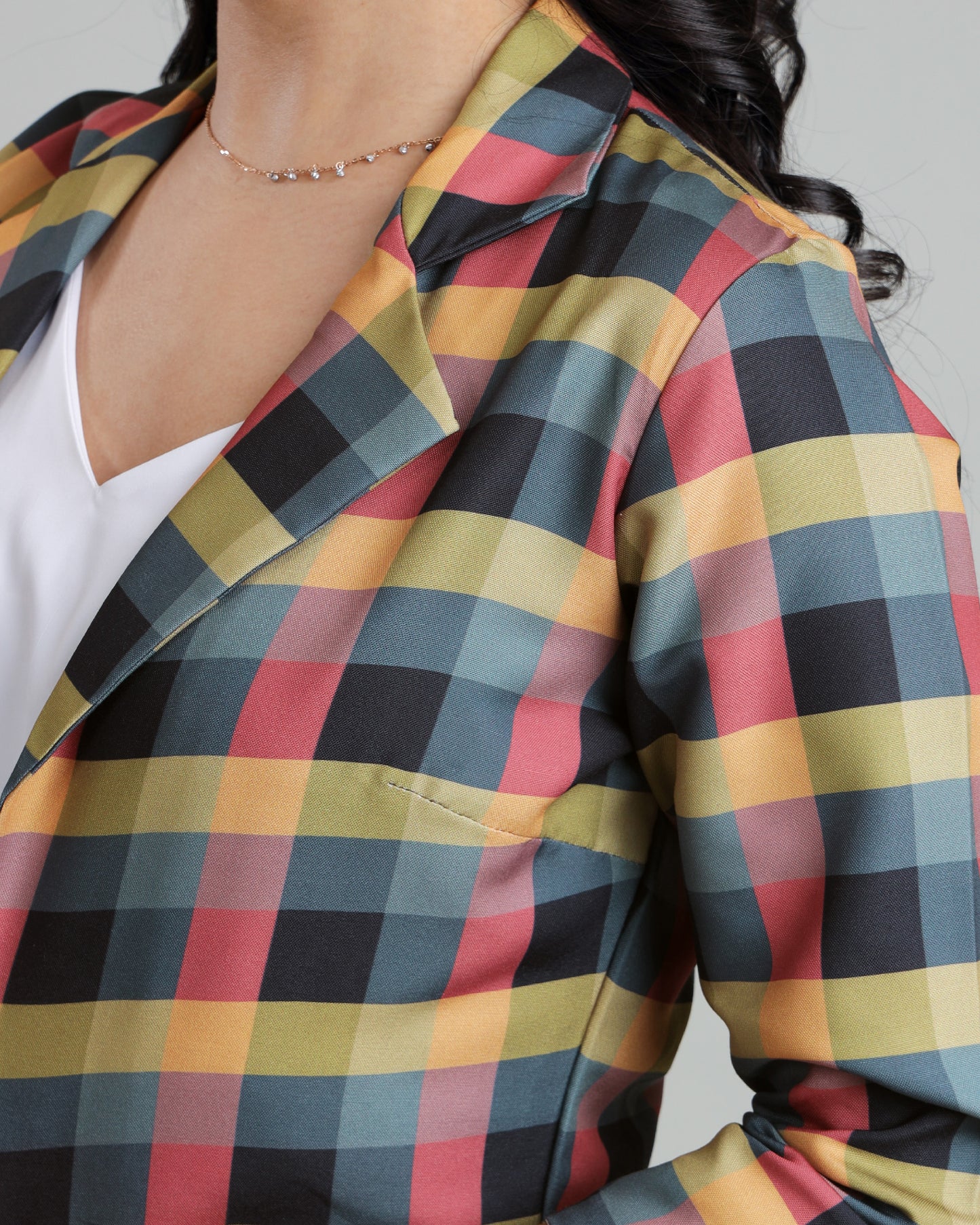 Ultimate Check: Your New Fave Jacket For Women