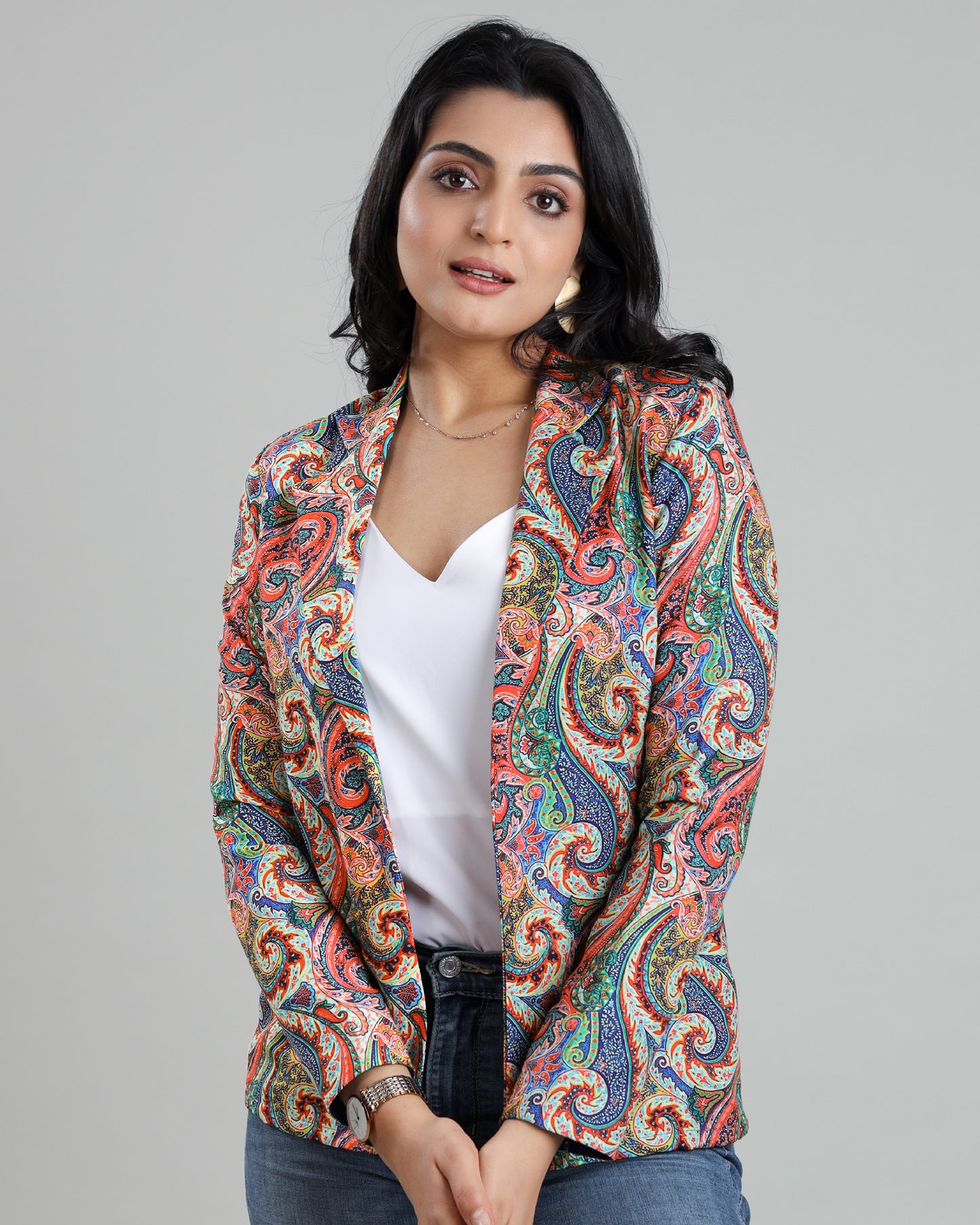Elevate Your Wardrobe: Signature Chic Jacket – Fabcurate
