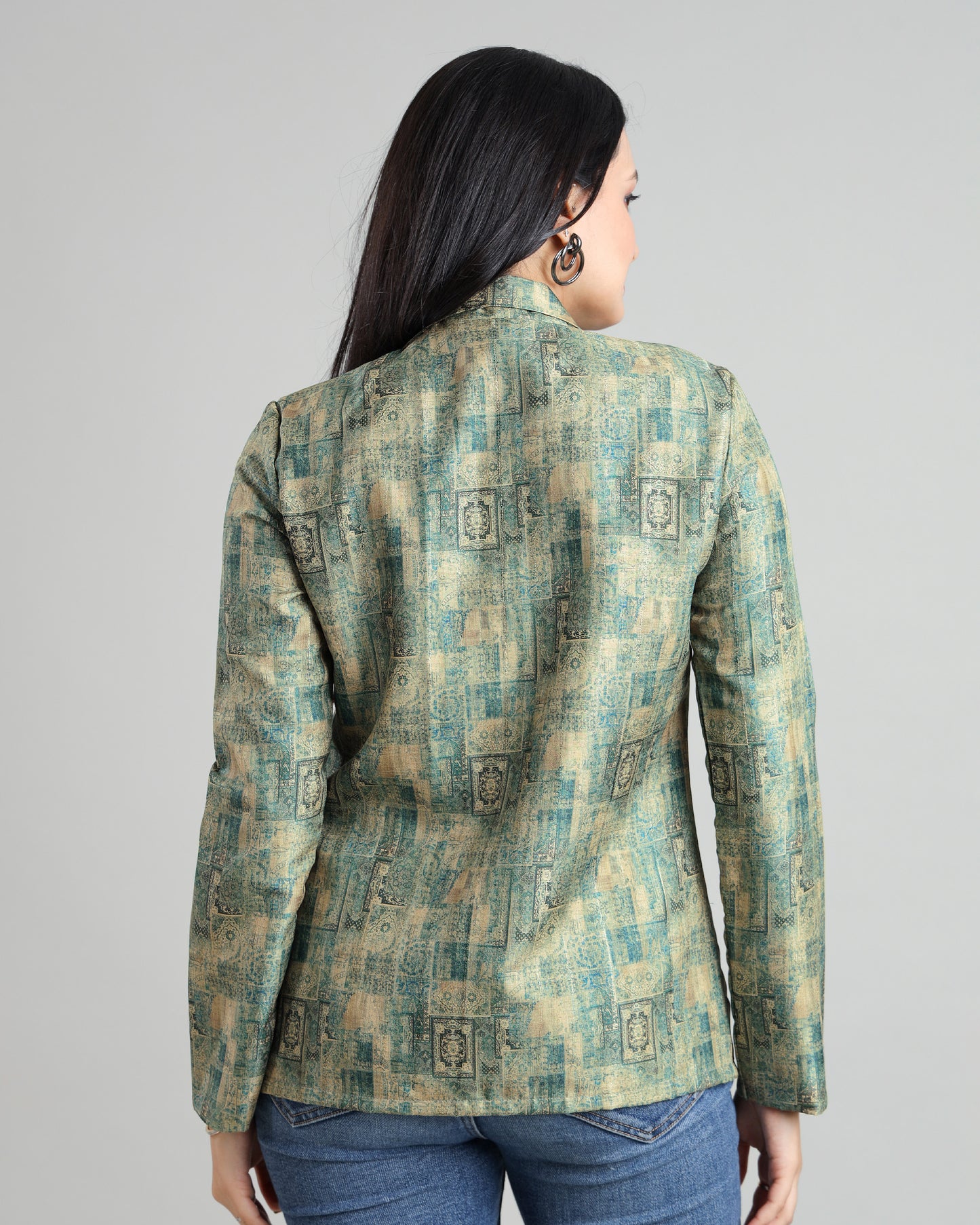 Timeless Tailoring: The Impeccable Women's Jacket