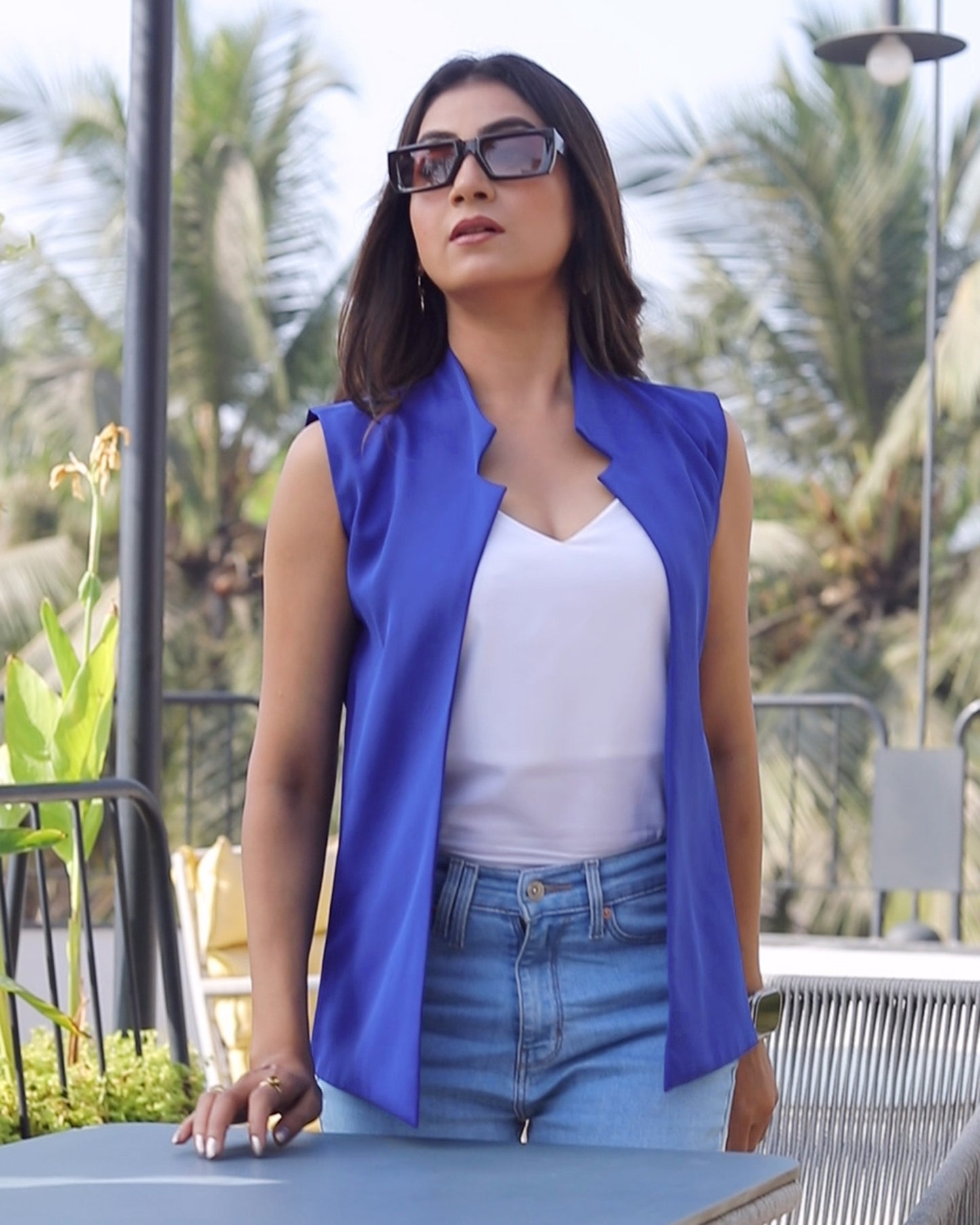 The Blue Crush: Women's Versatile Sleeveless Jacket