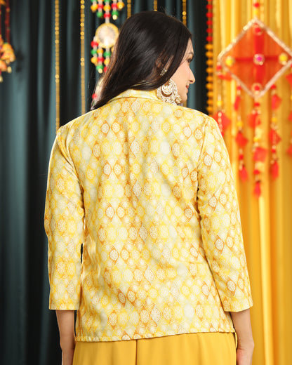 Instant Icon : Flowy Yellow Sleeve Jacket