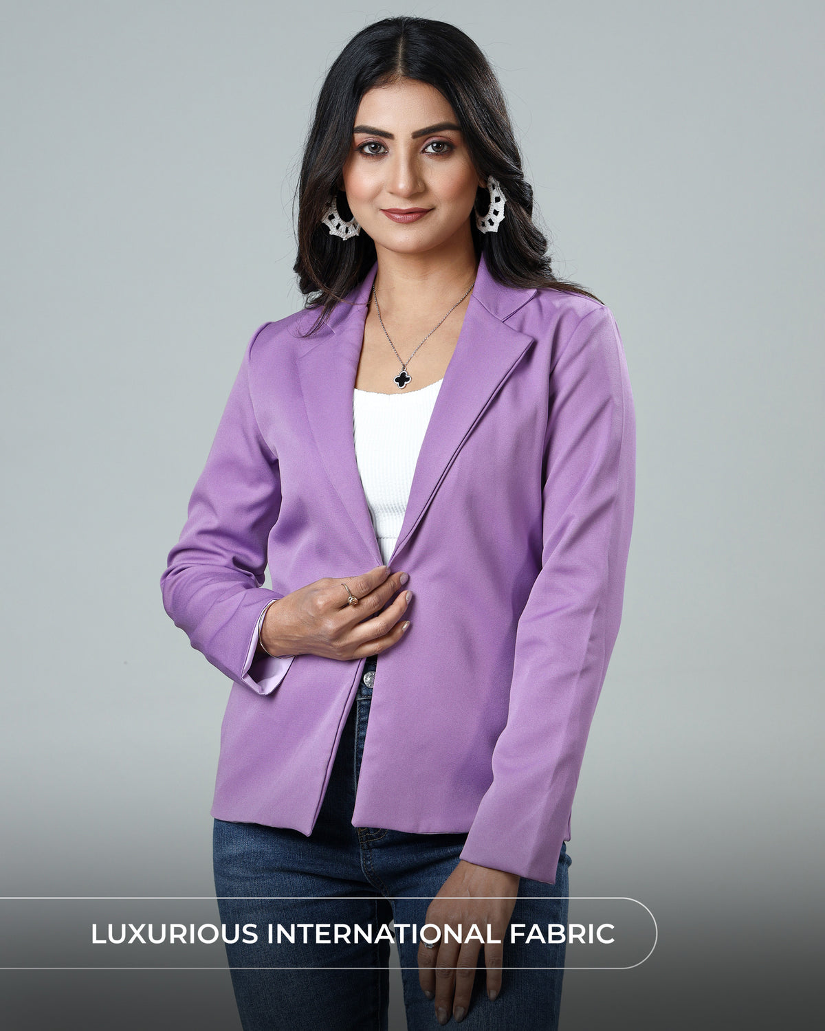 Luxe Touch Women Jacket: Classic Colors, Enduring Style