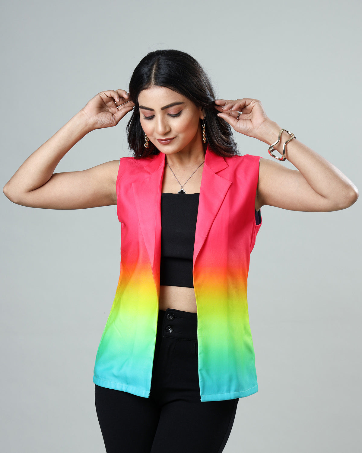 The Ombre Look: Women's Sleeveless Jacket