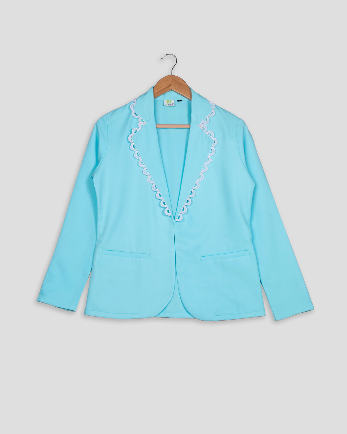 Statement-Making Women's Jackets: Elevate Your Look