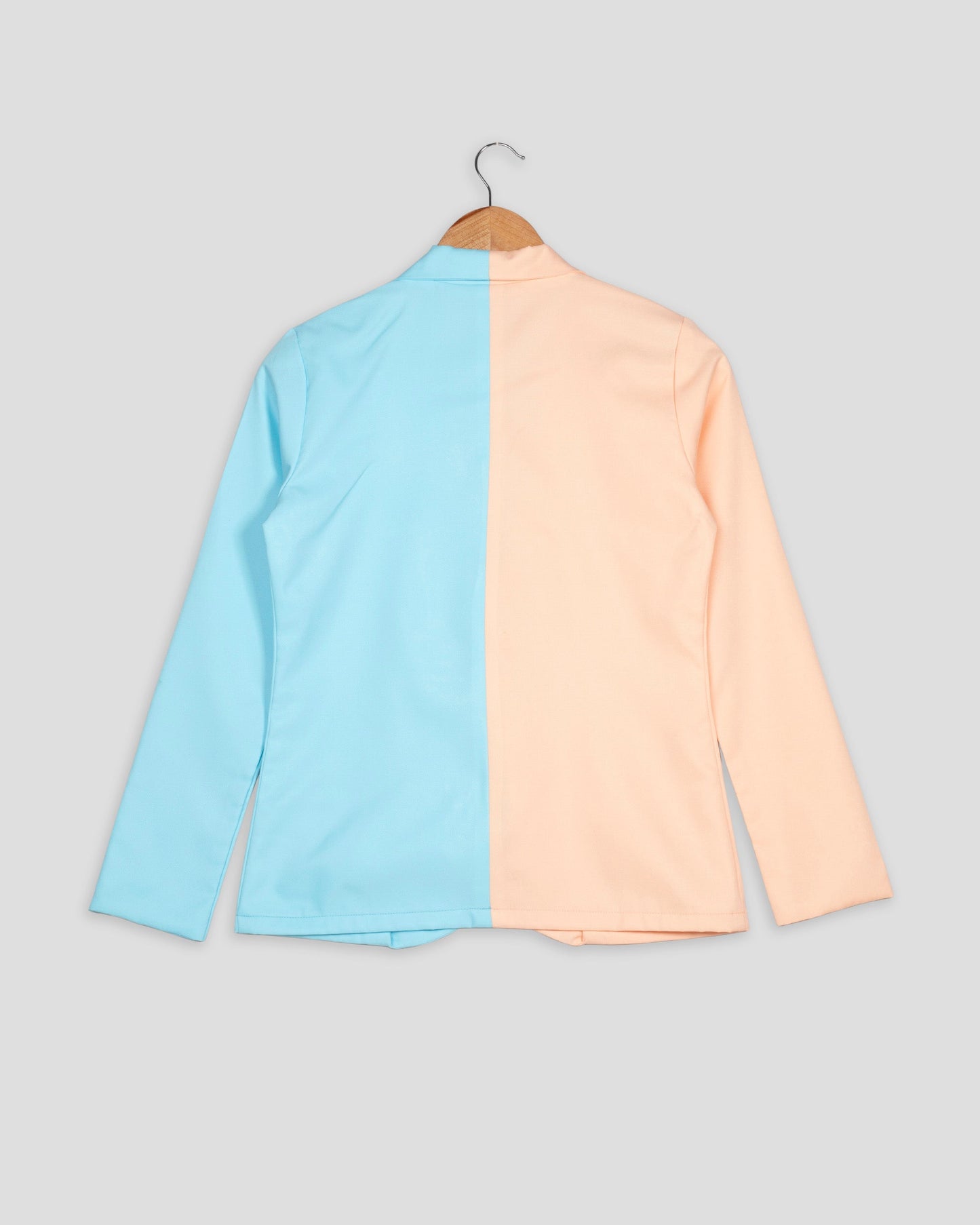 Versatile Women's Jackets: From Day to Night, in Style