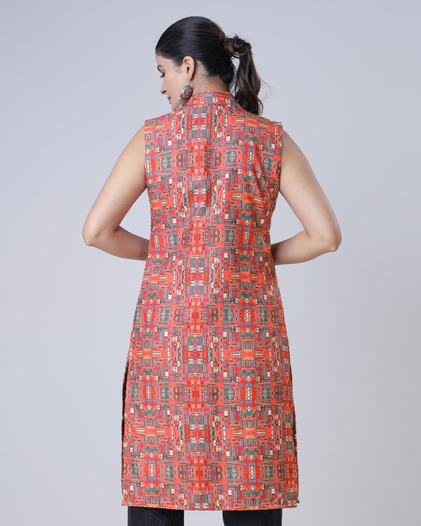 Ethnic Abstract Sleeveless Long Jacket For Women