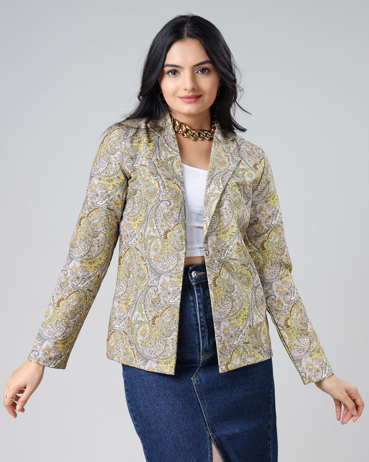 Fabcurate's Swirling Sensation: Your Paisley Jacket