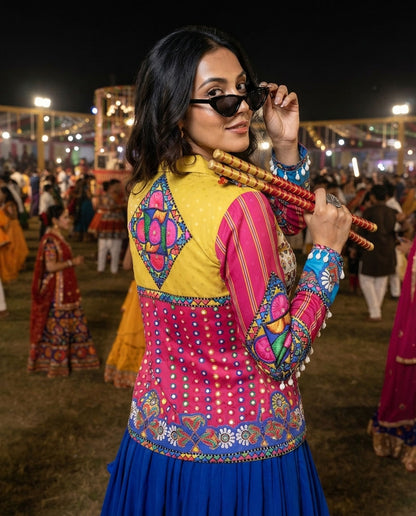 Navratri Edit: The #1 Selling Gamthee Lace Work Jacket