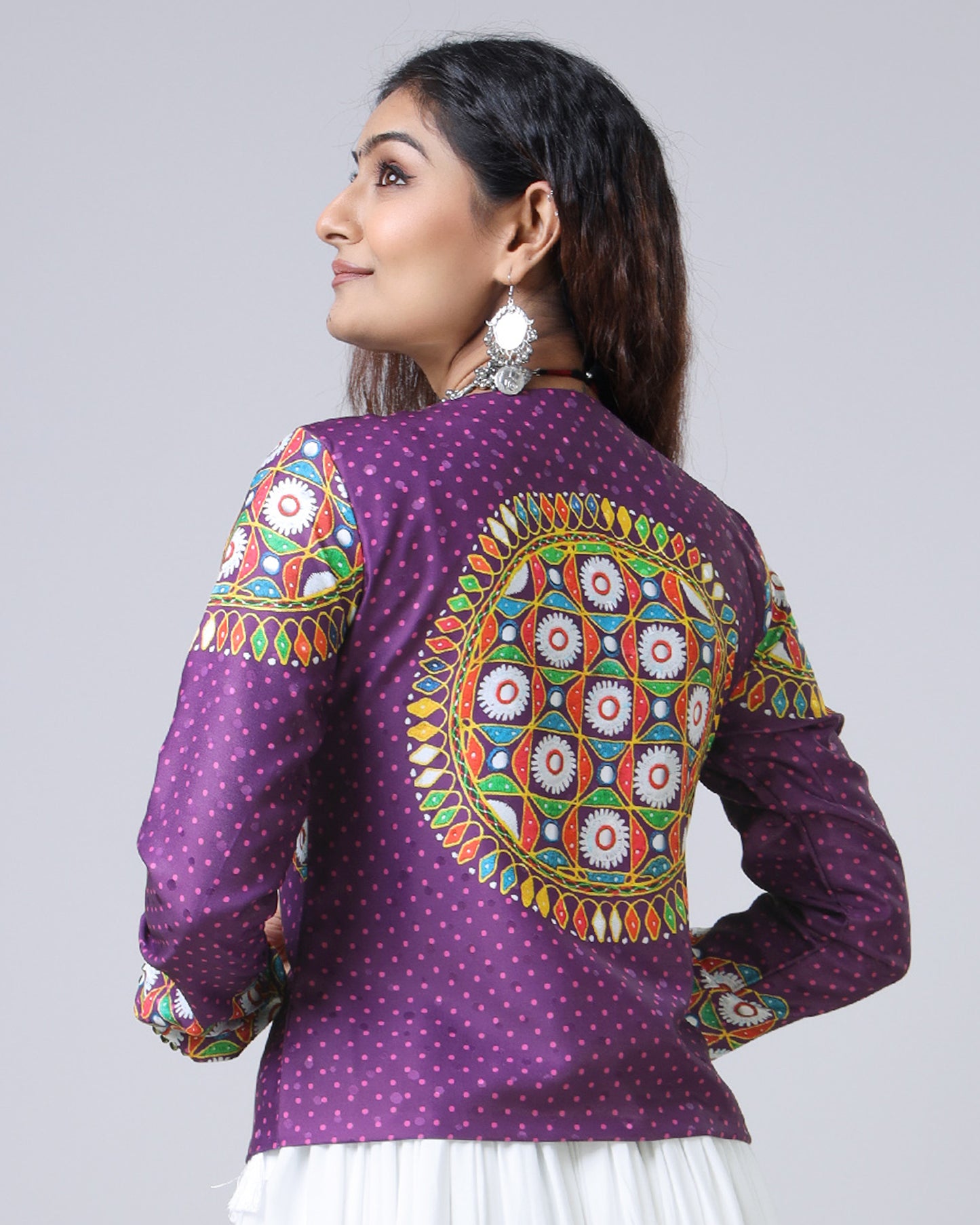 Navratri Edit: Stylish Gamthi Print Jacket For Women