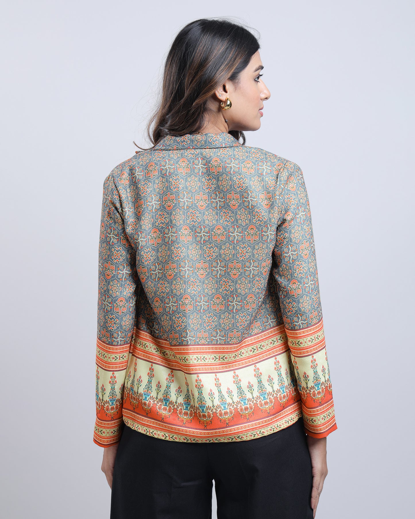 Feel The Edge: Prafacly Crafted Ethnic  Womens Jacket