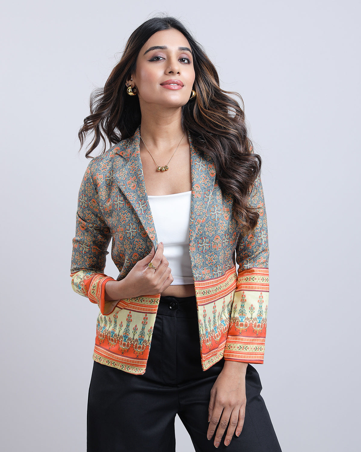 Feel The Edge: Prafacly Crafted Ethnic  Womens Jacket