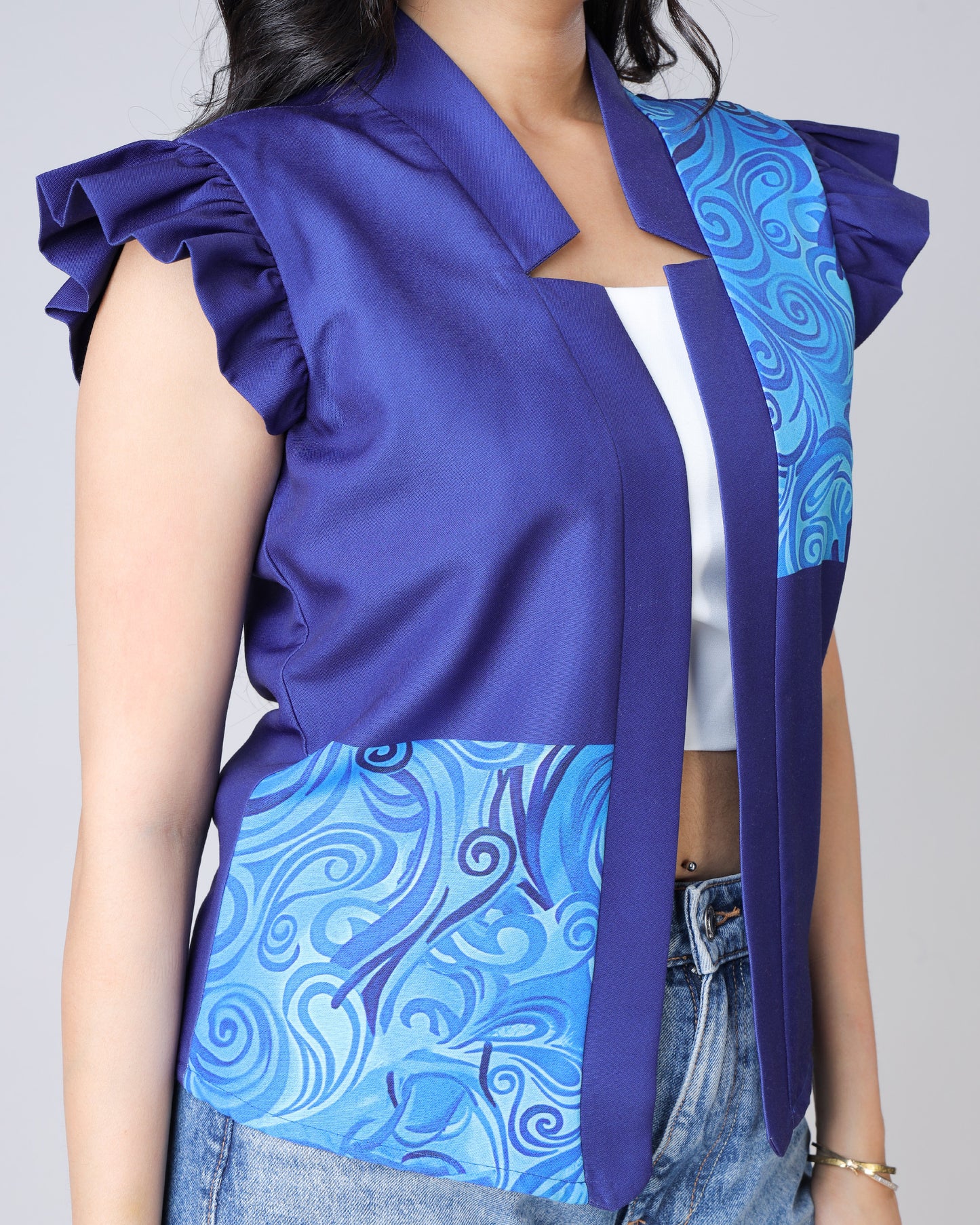 Color Block Edit: Women's Paisley Ruffled Sleeve Jacket