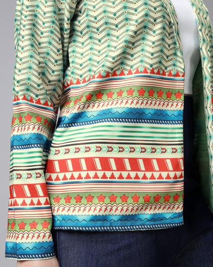 Perfect Layer: Women's Stylish Chevron Jacket