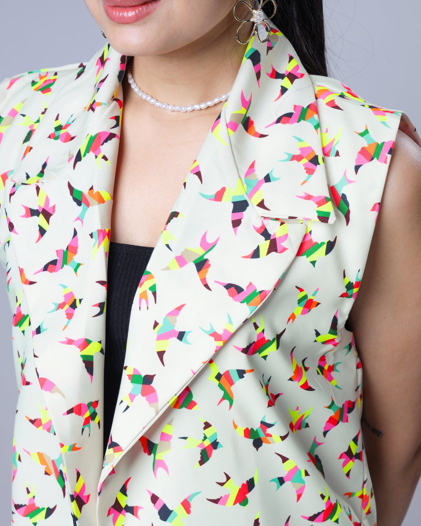 FlyLite - Women's Sleeveless Neon Birds Jacket For 24/7 Style