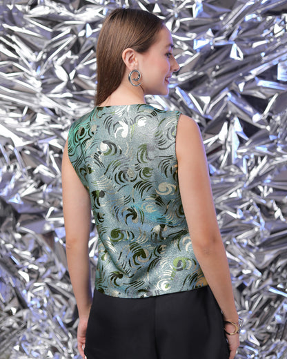 Studio Luxe - Statement Jacket for Fashion Photography