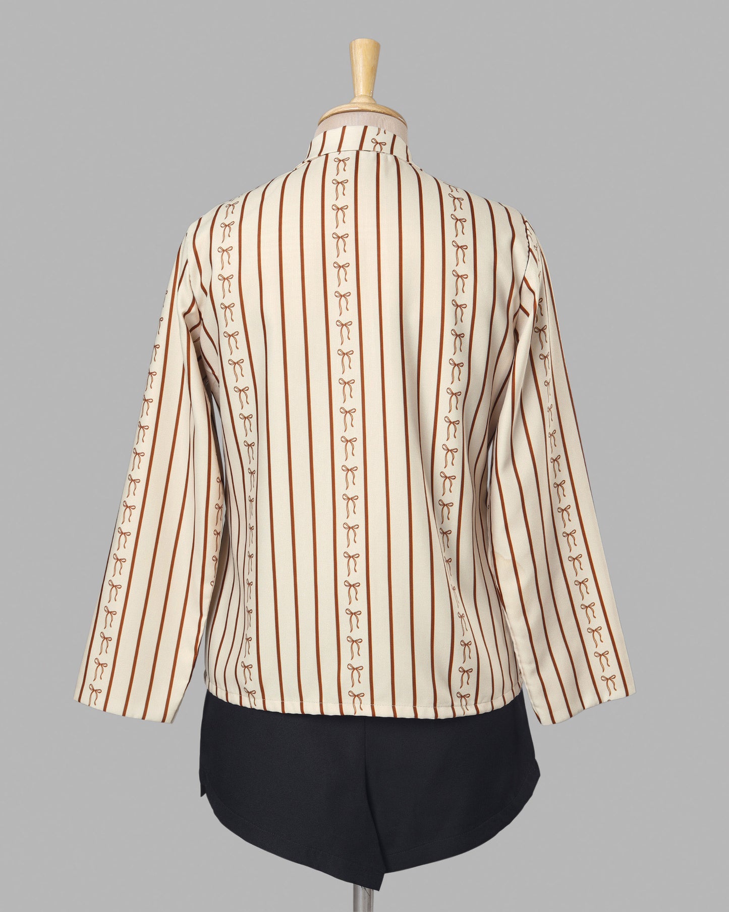 CityVibe Jacket - Smart Casual Essential with Eye-Catching Patterns