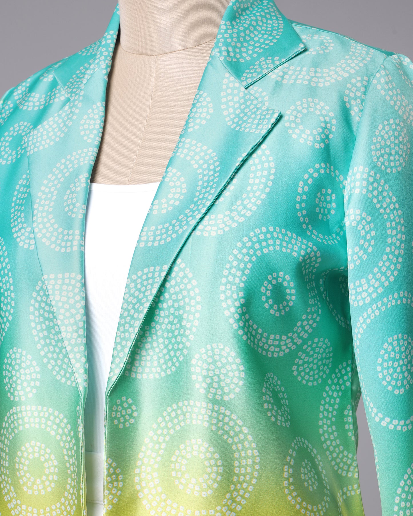 #1 Festive Trend Alert - Utsav Glow Women's Jacket✨