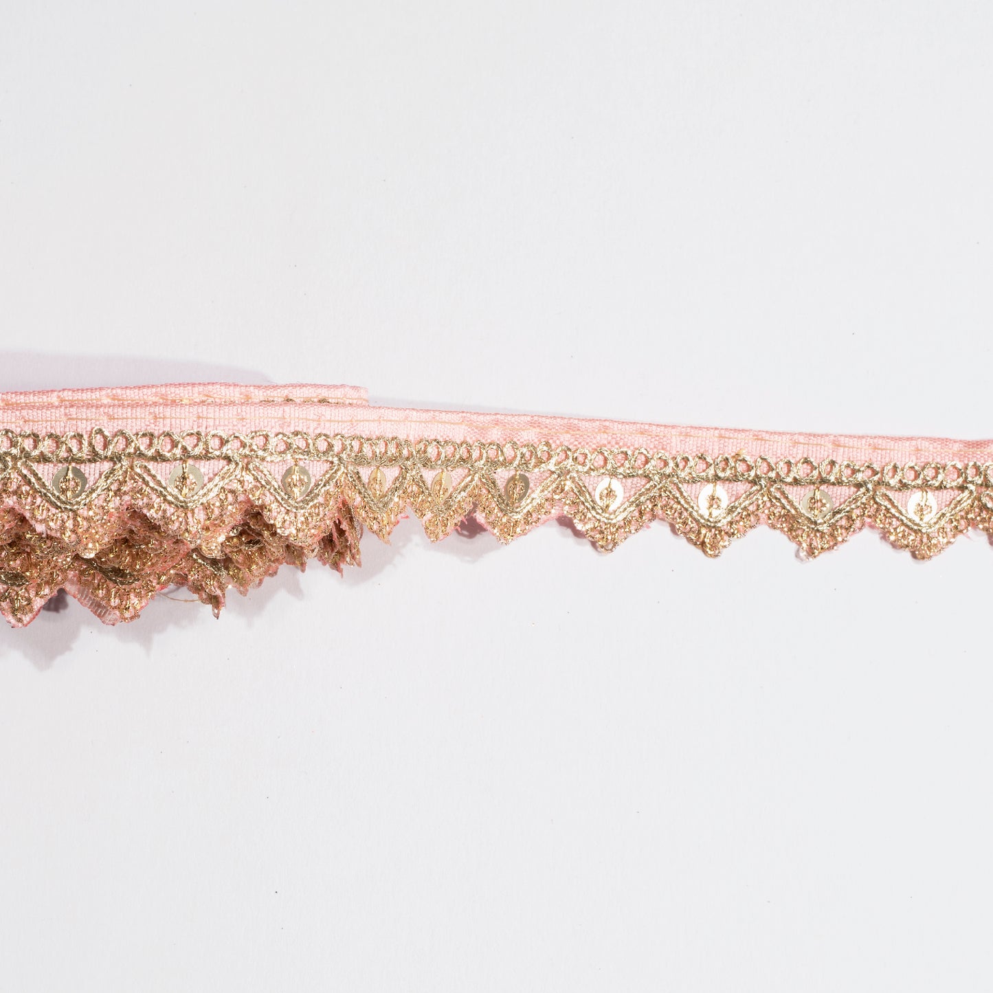 Zardosi Embellished Pink Triangle Scalloped Lace (9 Mtr)