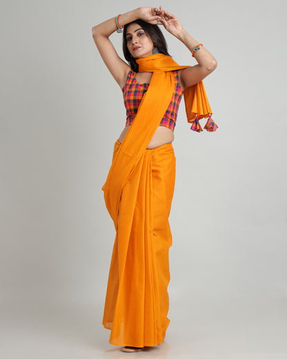 A Canvas for Creativity: The Soft Cotton Mulmul Saree