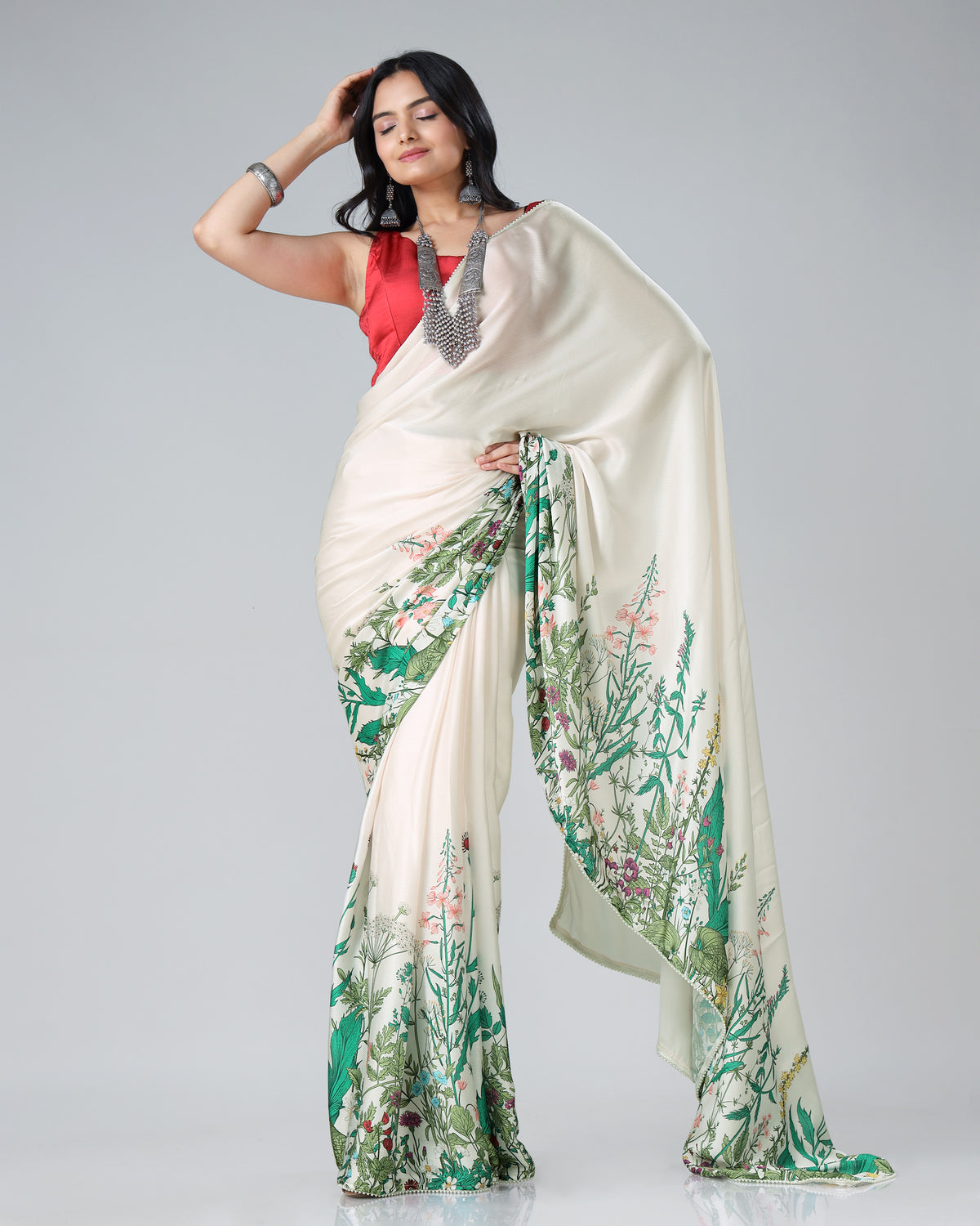 Channel The Look of Ishita Raj : Pre-Draped Saree For Bollywood Glam