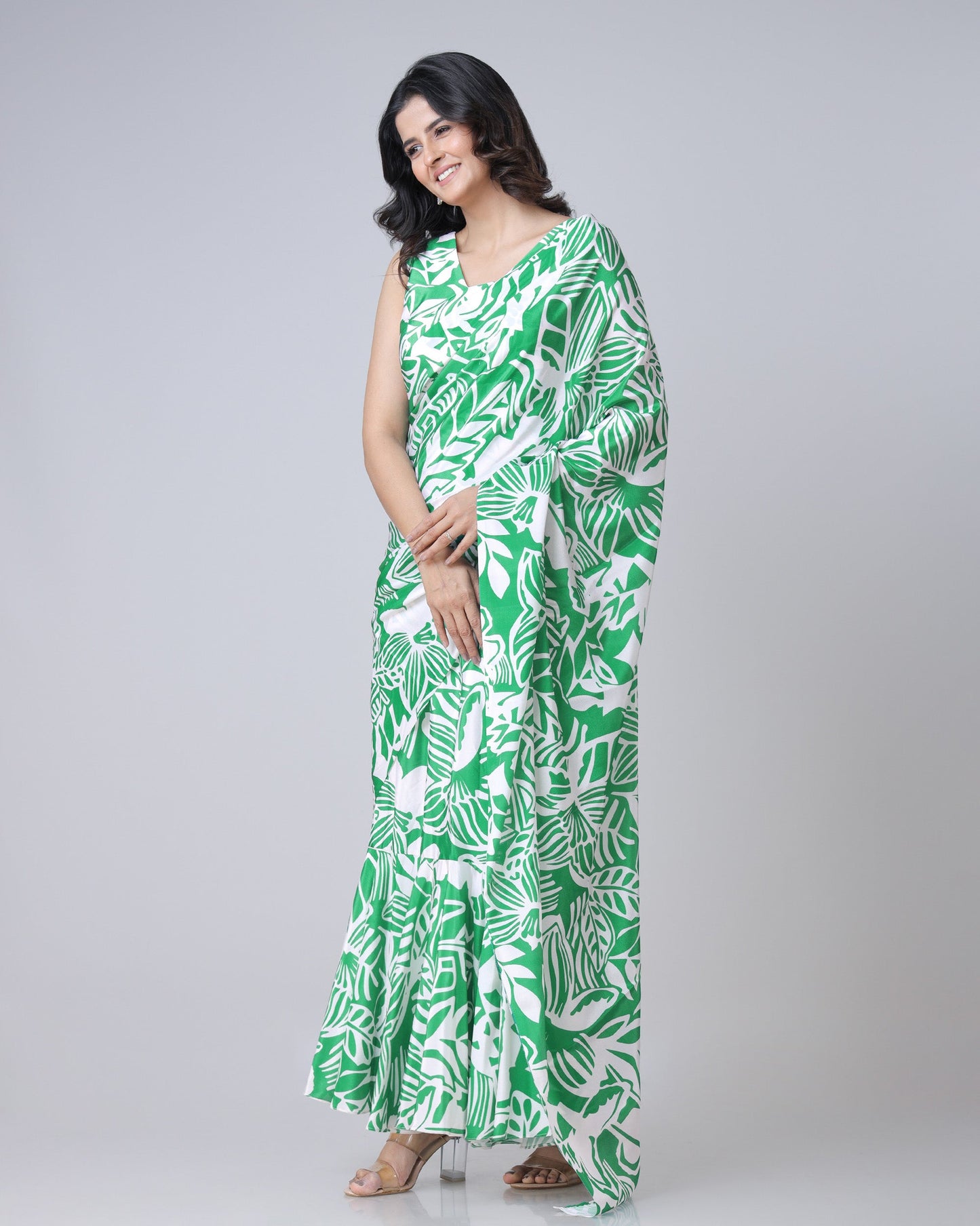 Green And White Abstract Floral Pre-Draped Gown Saree