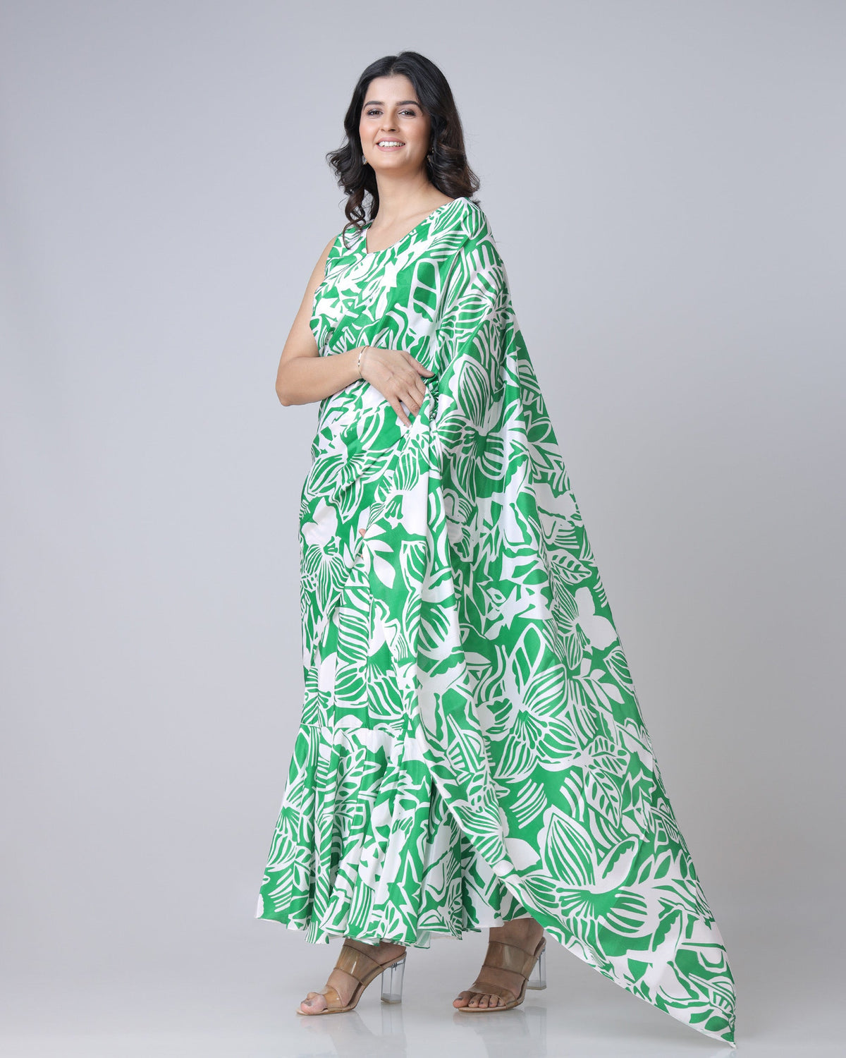 Green And White Abstract Floral Pre-Draped Gown Saree