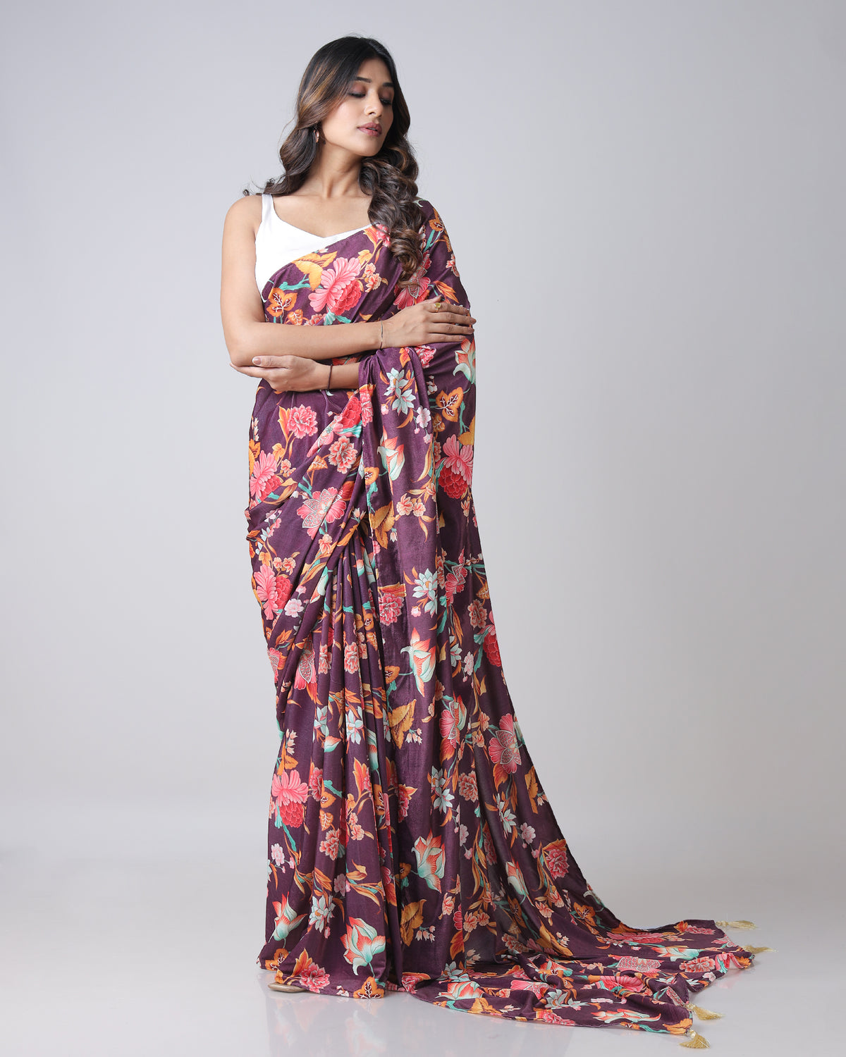 Velvet Pop: Wine Purple Vintage Floral Premium Velvet Saree