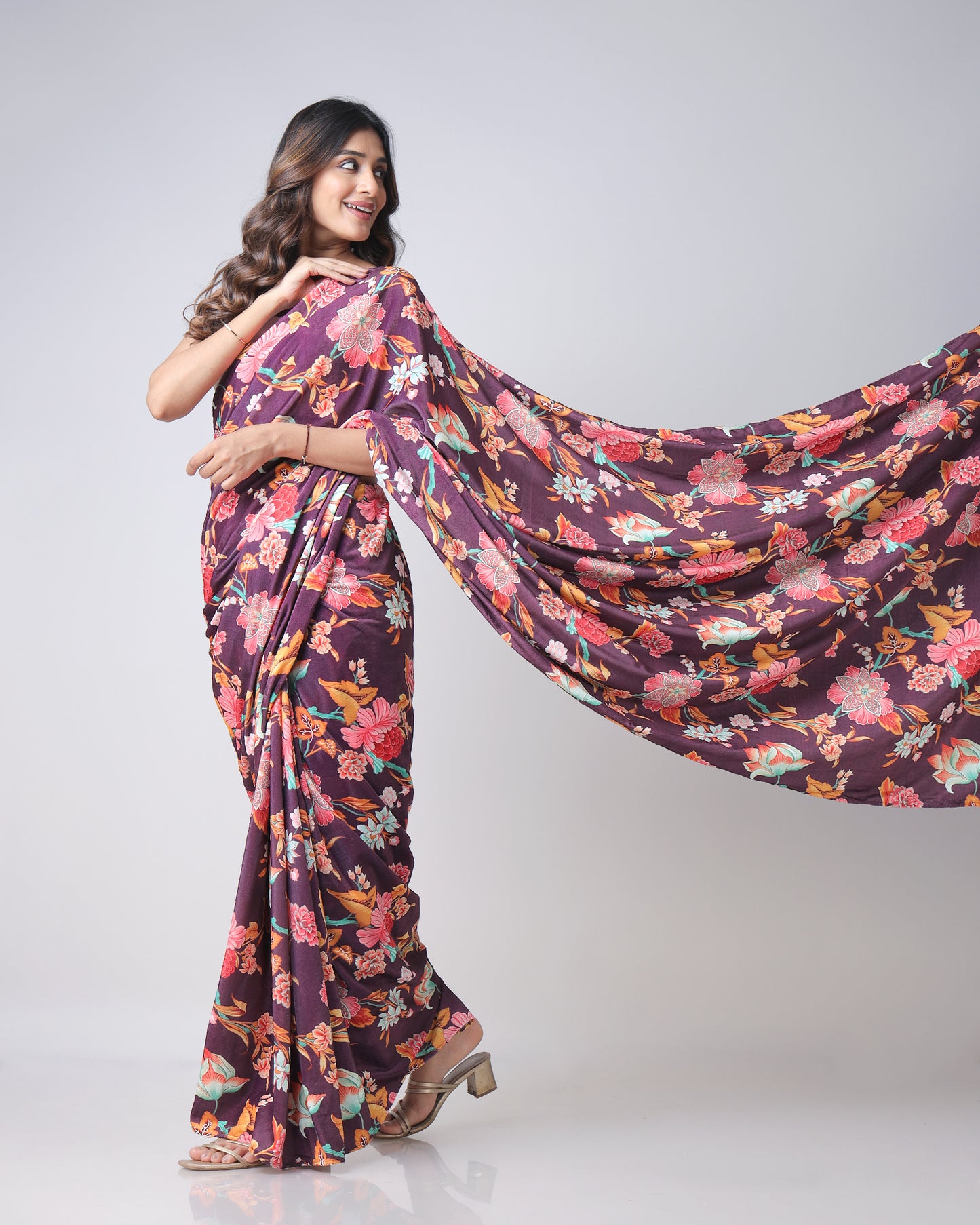 Velvet Pop: Wine Purple Vintage Floral Premium Velvet Saree