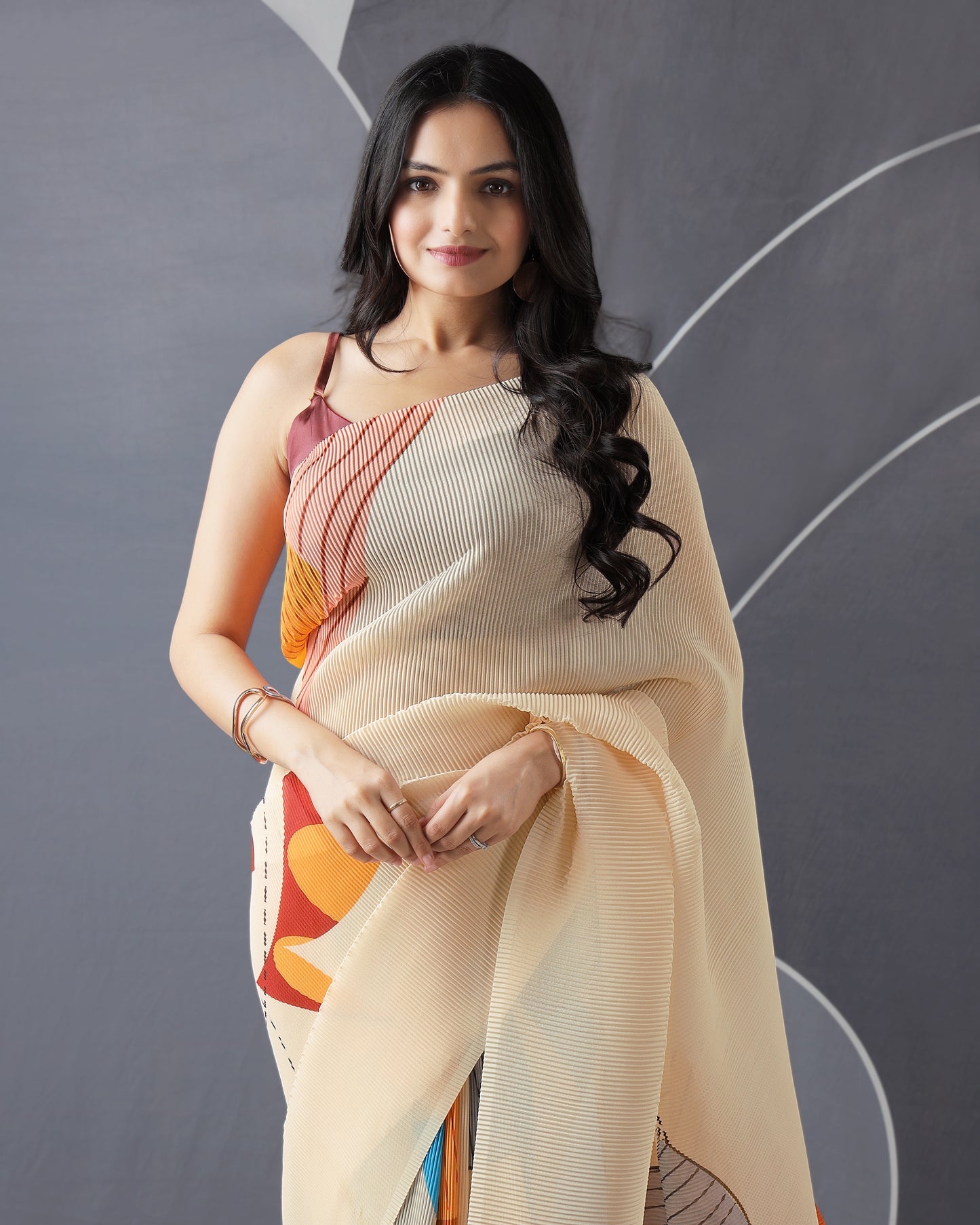 Festival Flair: The Ultimate Light Yellow Pleated Saree