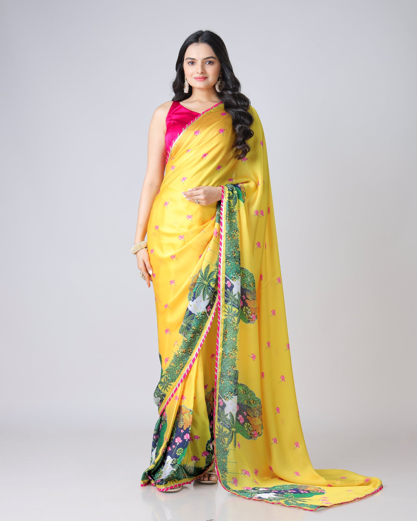 Luxurious Georgette Satin Saree Showcasing a Pichwaii Art