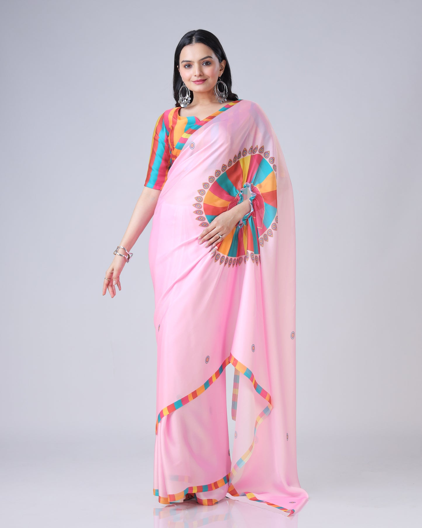 Pink Ethnic Contrast Border Freehand Saree