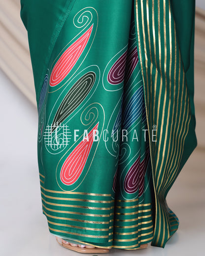 Wrapped to Wow - Golden Foil Work Freehand Saree