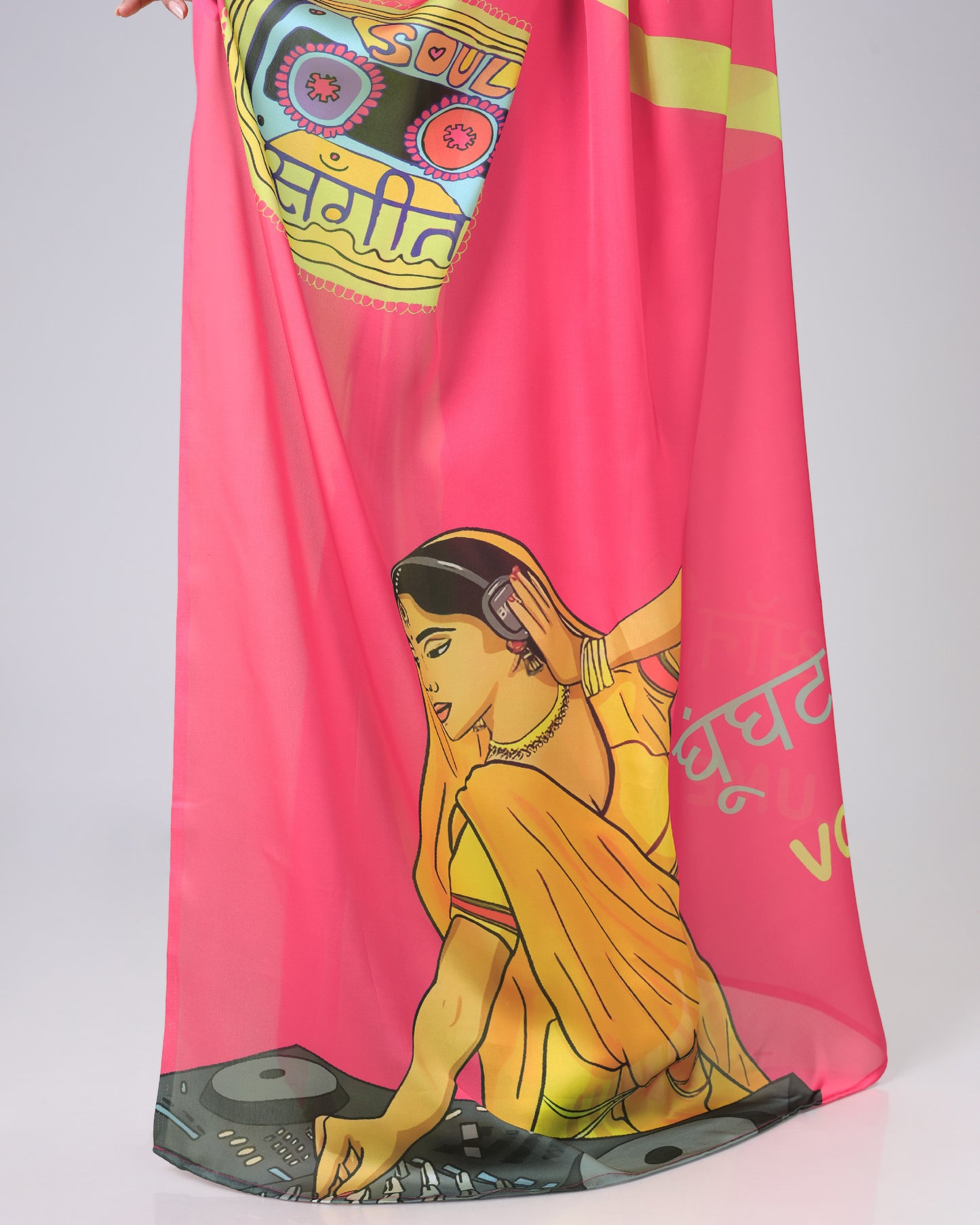 Ghoonghat with attitude – louder than words - Quirky Saree