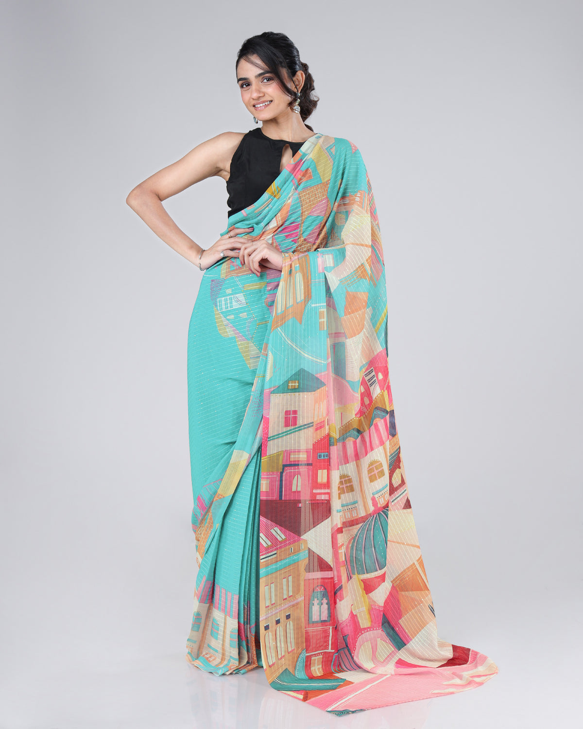 Insta Spotlight Quirky Saree – Trendy Looks, Auto-Like Guaranteed!