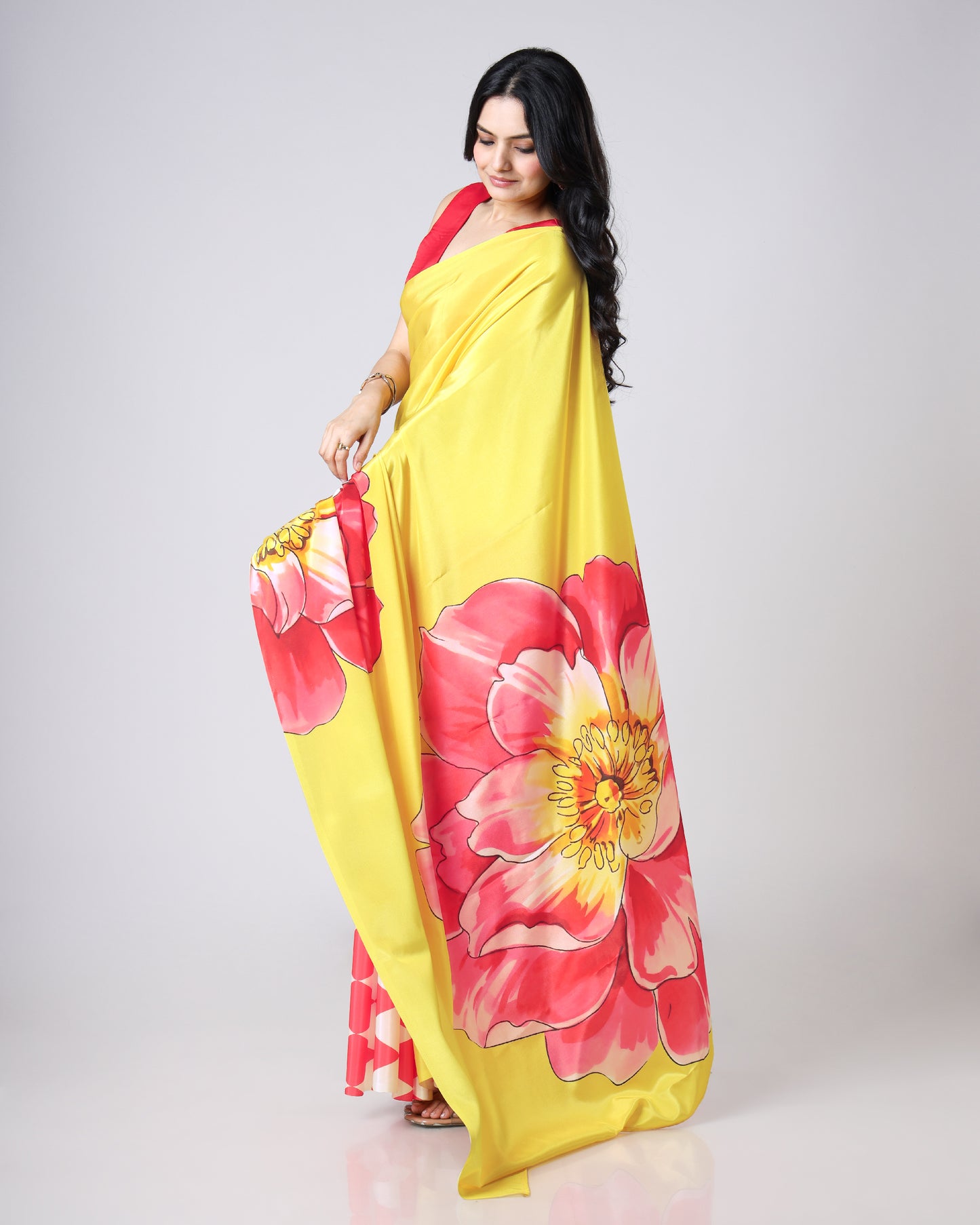 Low Effort, High Impact ⚡ | 2 Looks, 1 Saree | Gen Z Approved