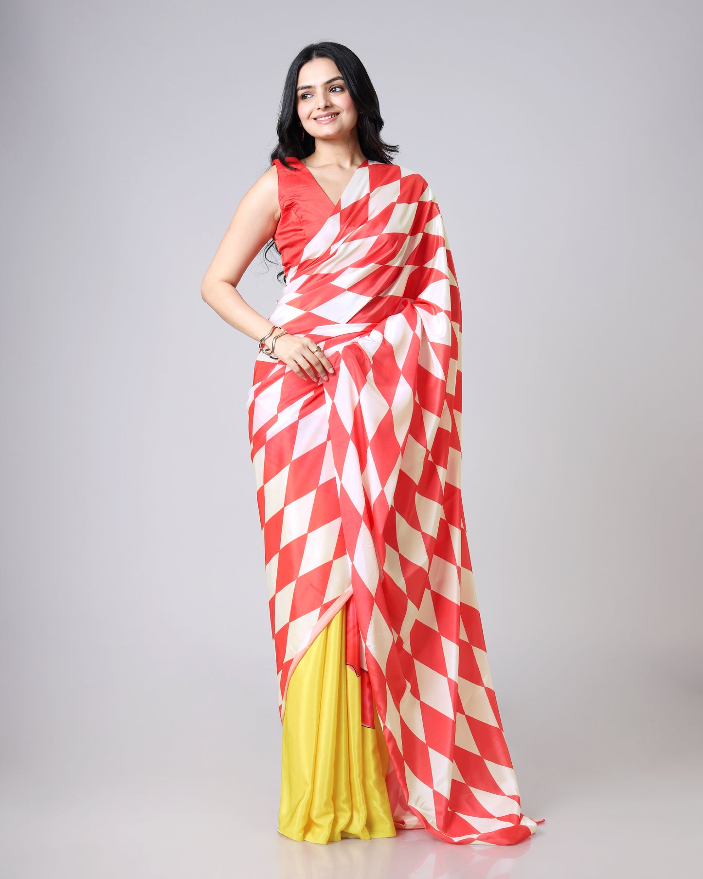 Low Effort, High Impact ⚡ | 2 Looks, 1 Saree | Gen Z Approved