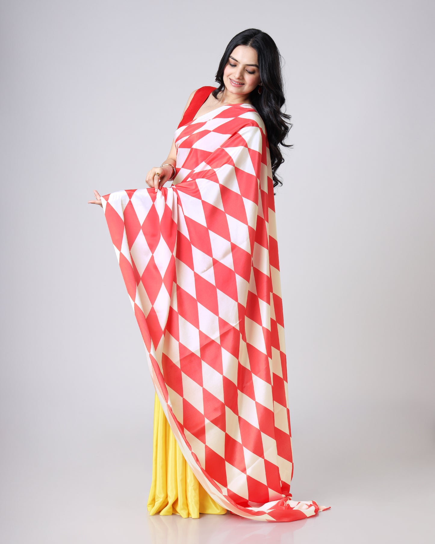 Low Effort, High Impact ⚡ | 2 Looks, 1 Saree | Gen Z Approved