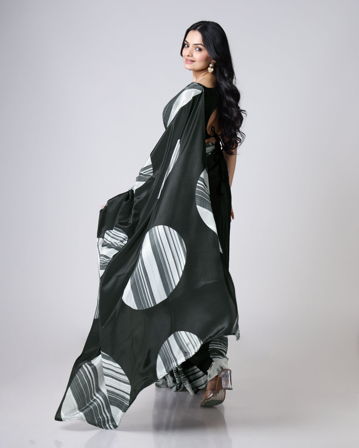 POV: You Just Found THE 😍 | 2-in-1 Reversible Saree