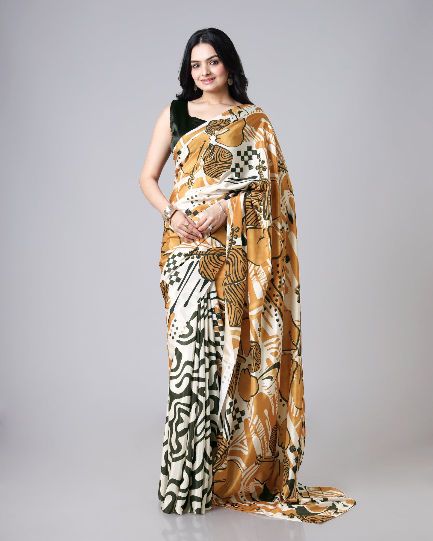 Beyond Trend. Pure Identity🔥 | Exclusive Reversible 2-in-1 Saree