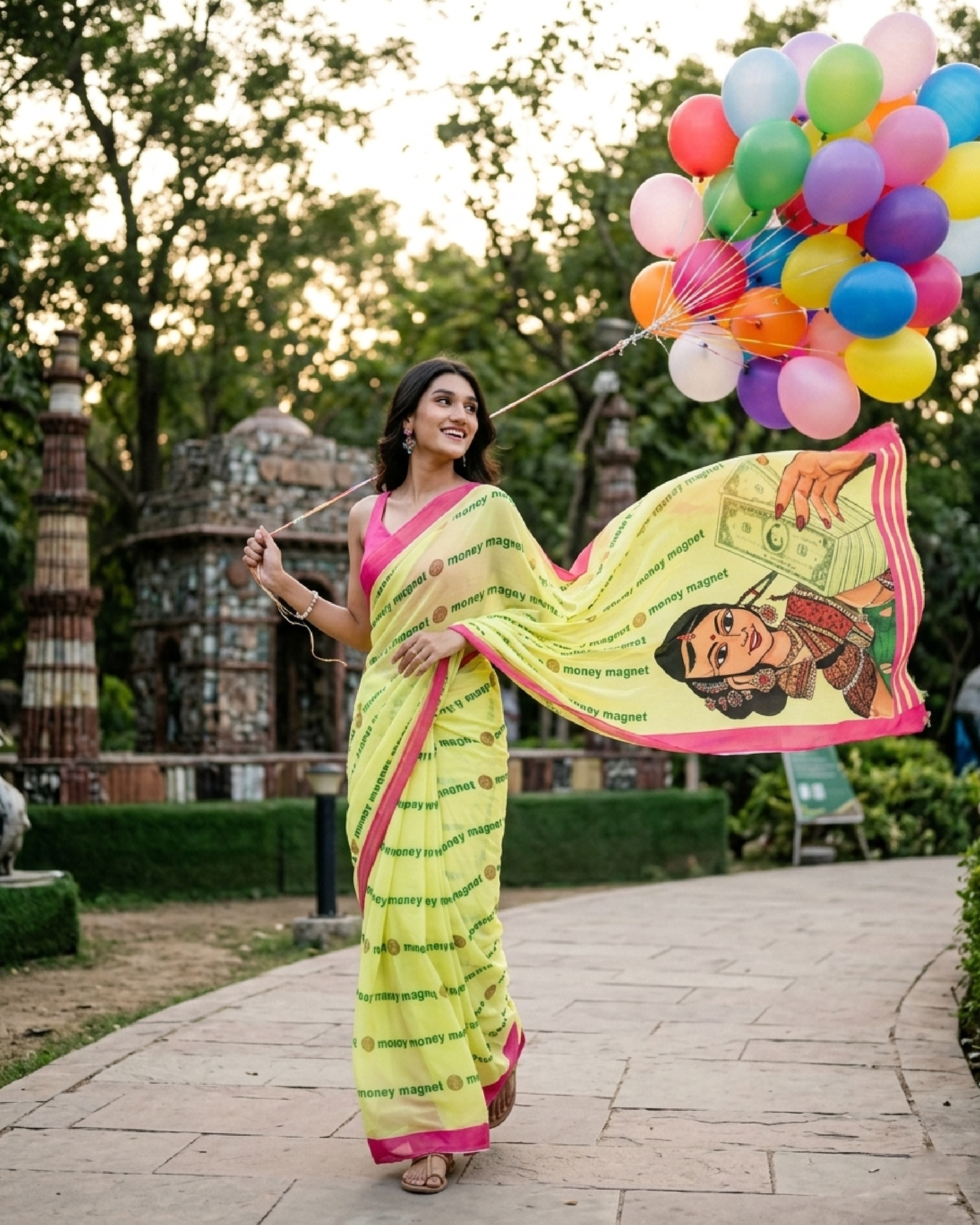 💸 नोटों वाली नारी Saree – Desi Swag Edition