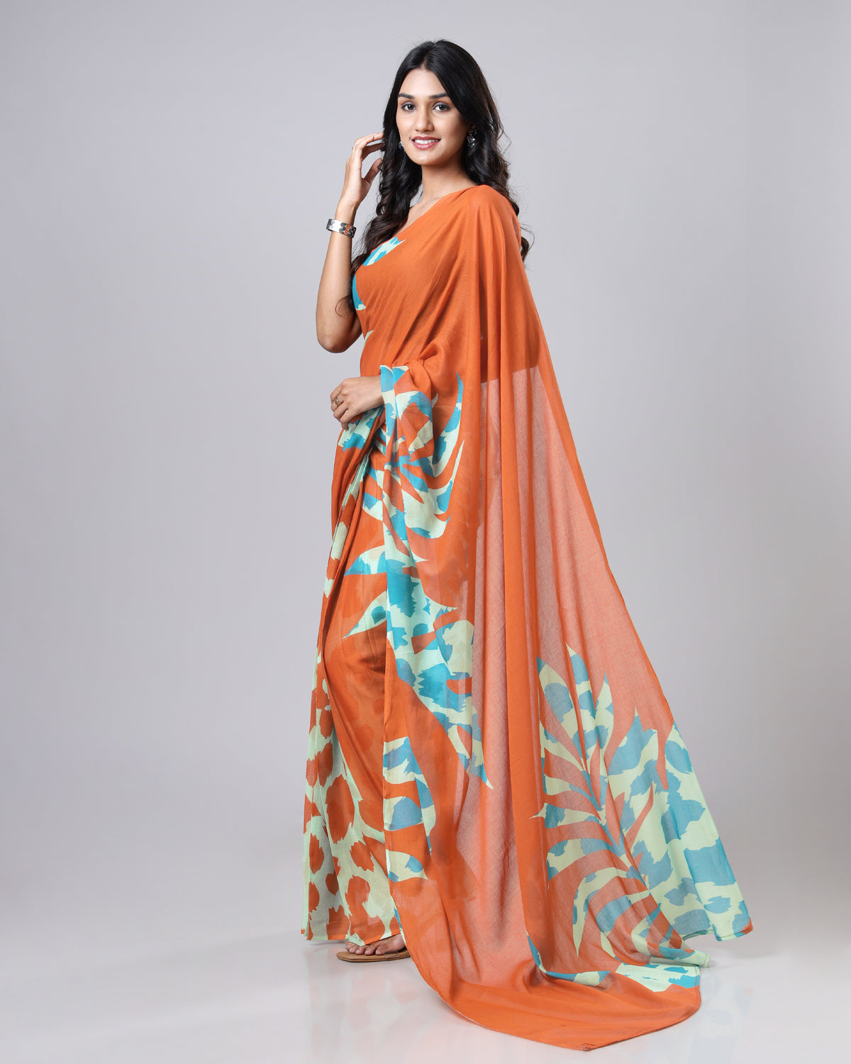 🧡 Summer Swag Saree – Cool Yet Fiery