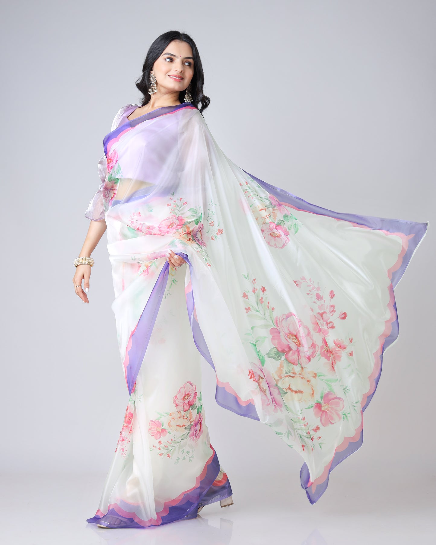 Delicate White Lightweight Organza Contrast Border Saree