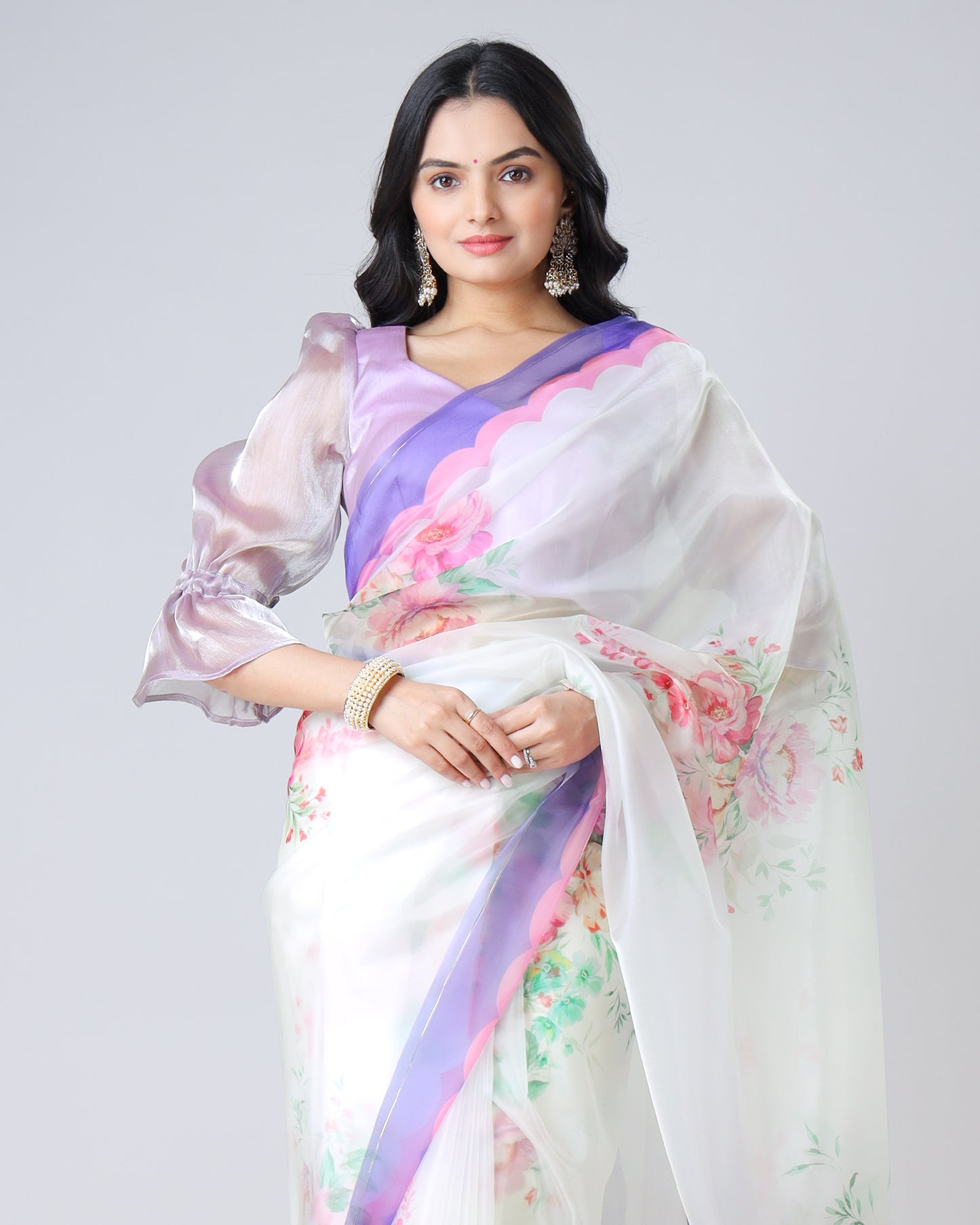 Delicate White Lightweight Organza Contrast Border Saree