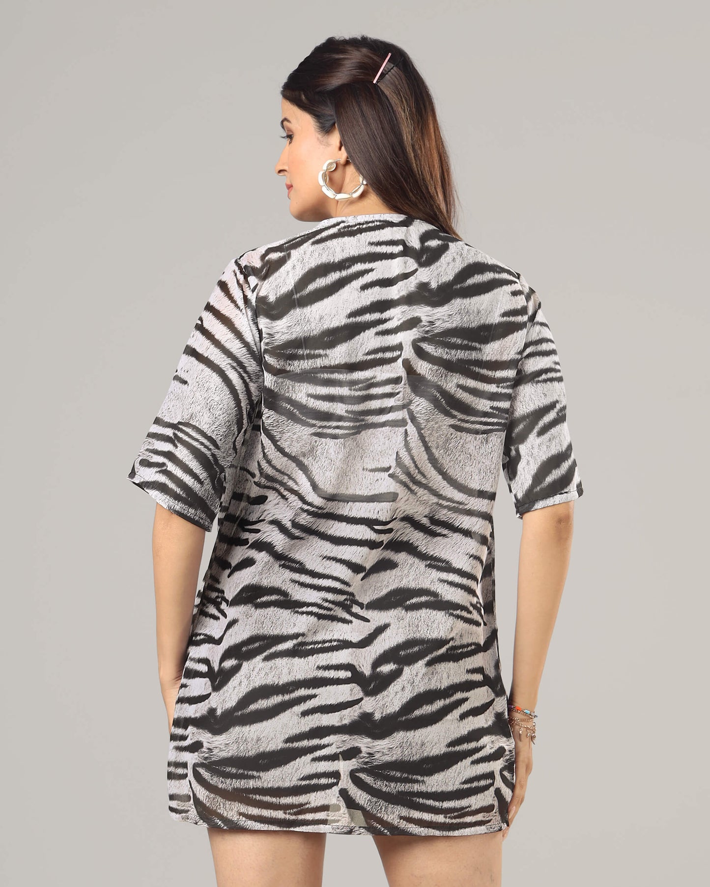 Trendy Animal Print Short Sleeve Shrug For Women