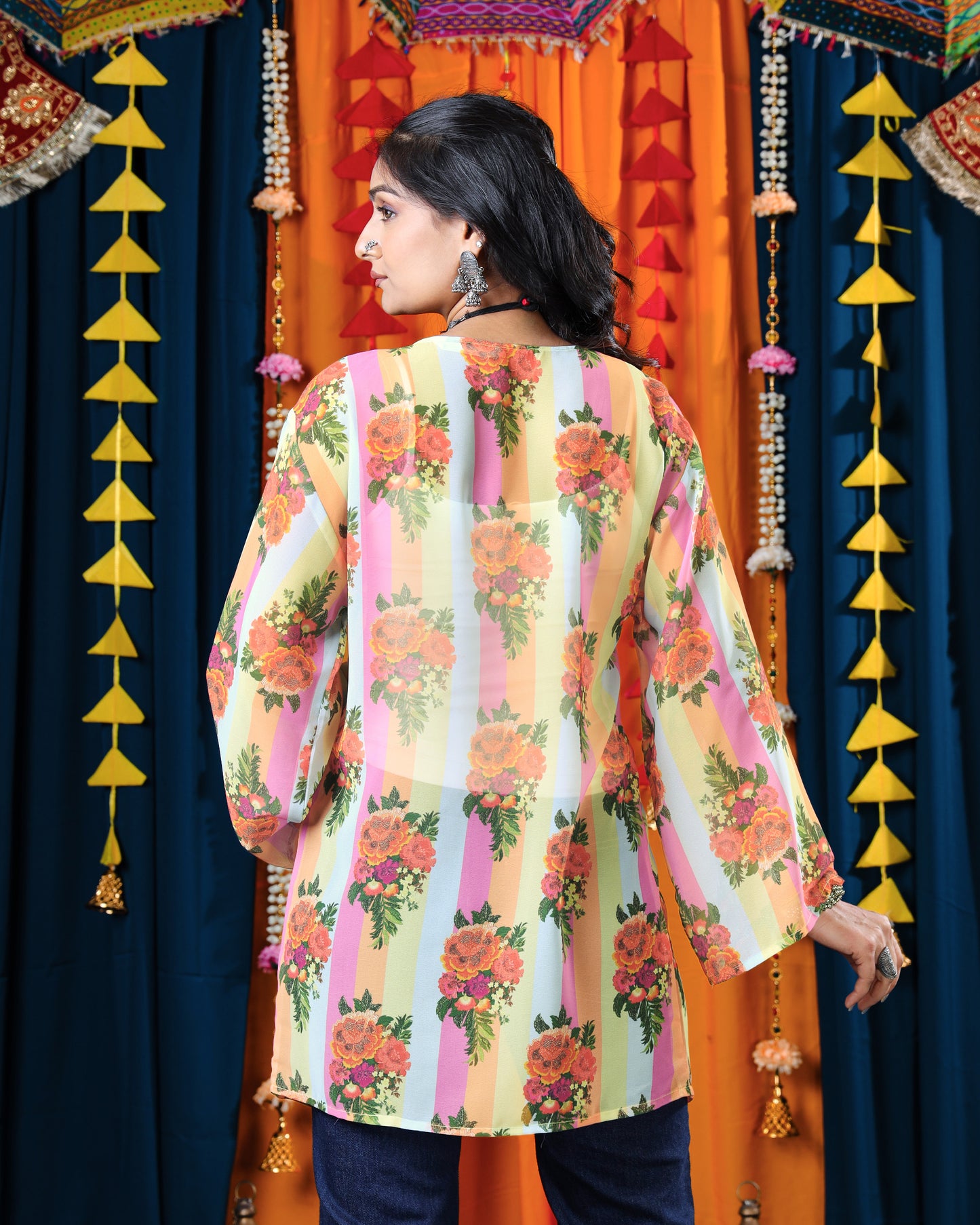 Jalwa Shrug 2025 - Viral Look, Desi Twist