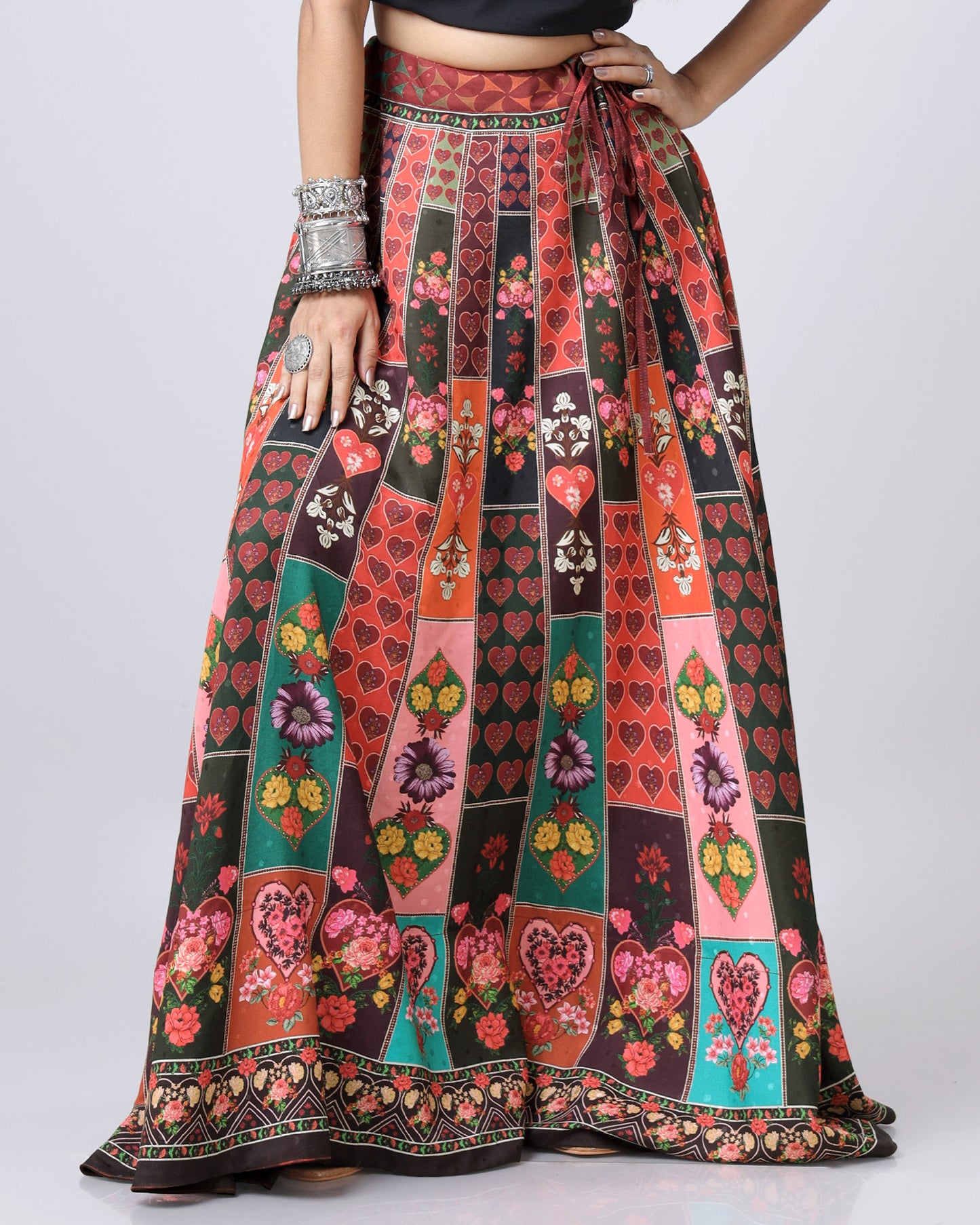 Elegant Ethnic Lehenga with Lace Detailing For Navratri