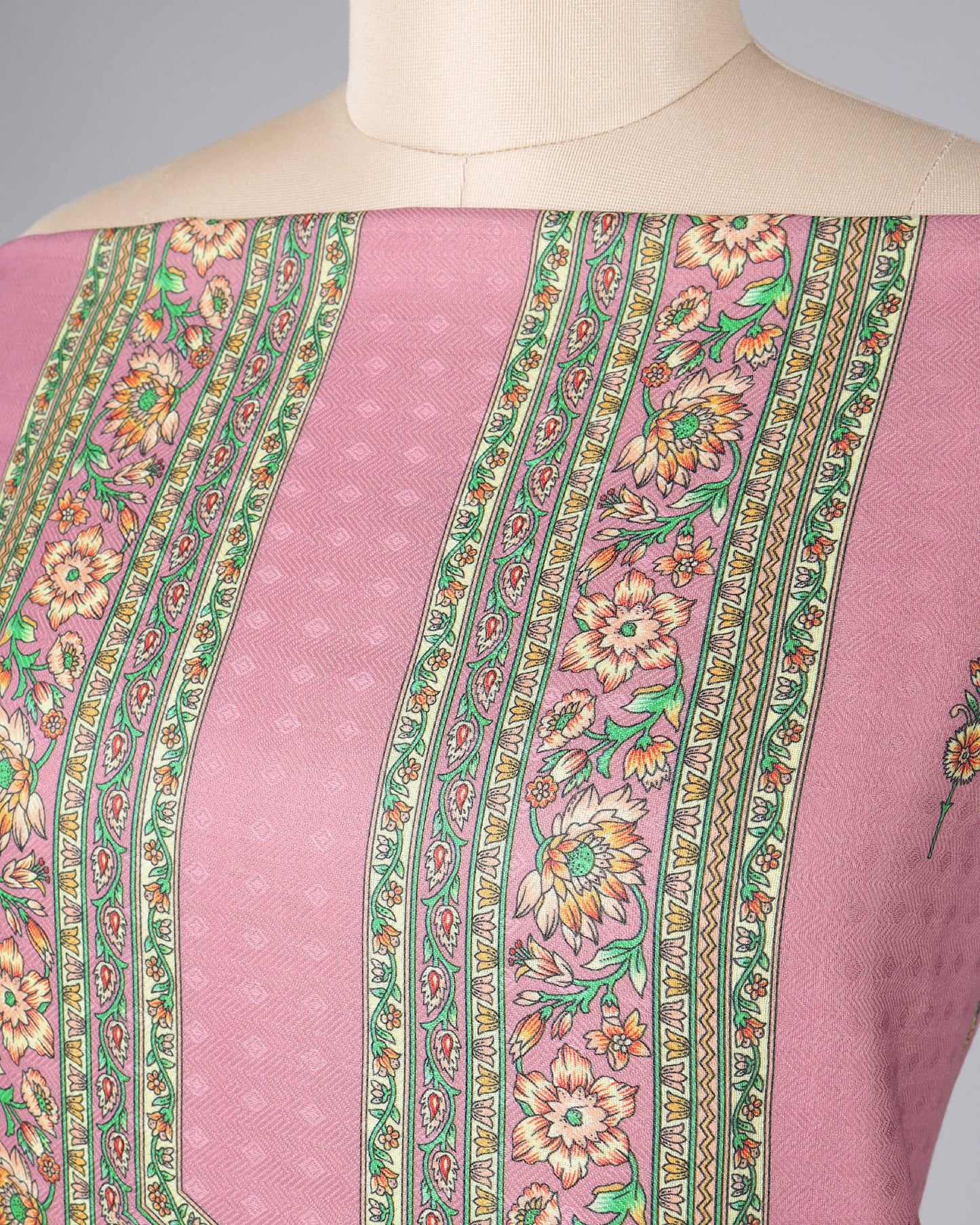 Exclusive 2 Piece Pashmina Unstiched Suit Set Feturing Kurta Dupatta