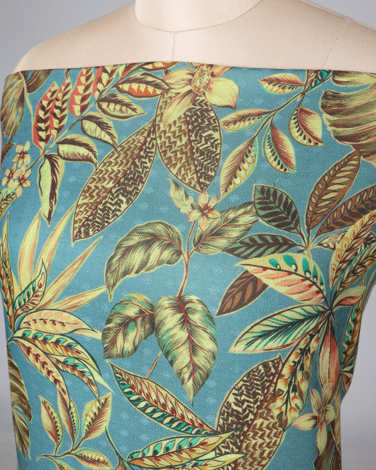 Exclusive 2 Piece Pashmina Unstiched Suit Set Feturing Kurta Dupatta