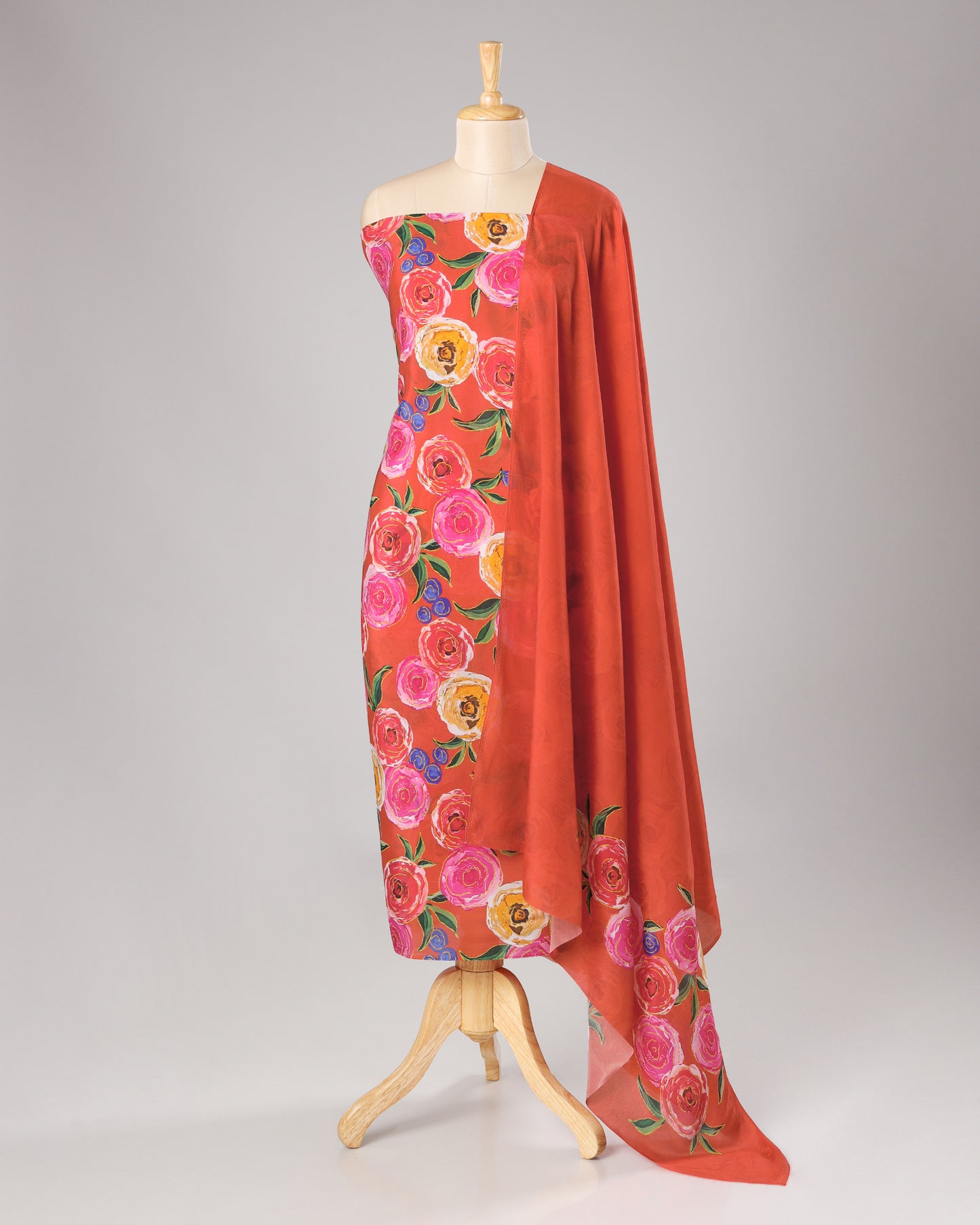 Exclusive 2 Piece Viscose Natural Crepe  Unstiched Suit Set Feturing Kurta Dupatta